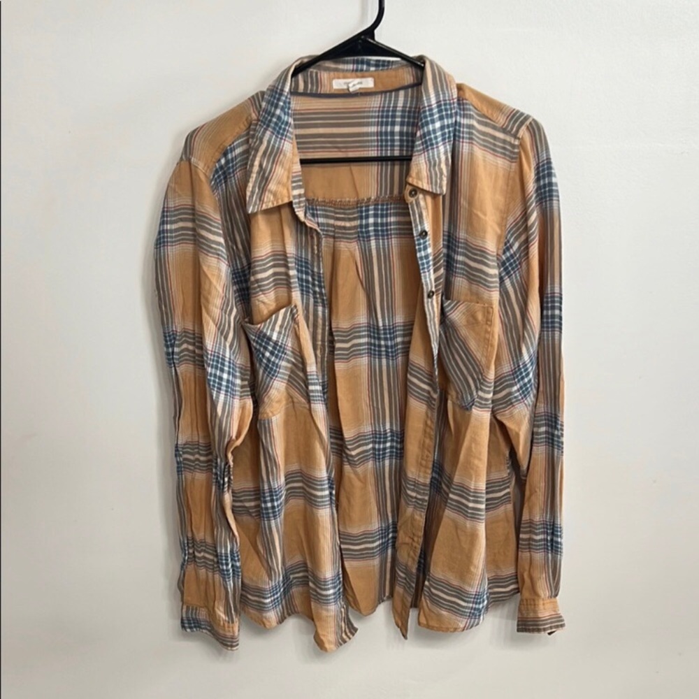 MAURICES Plaid Button-Up Shirt